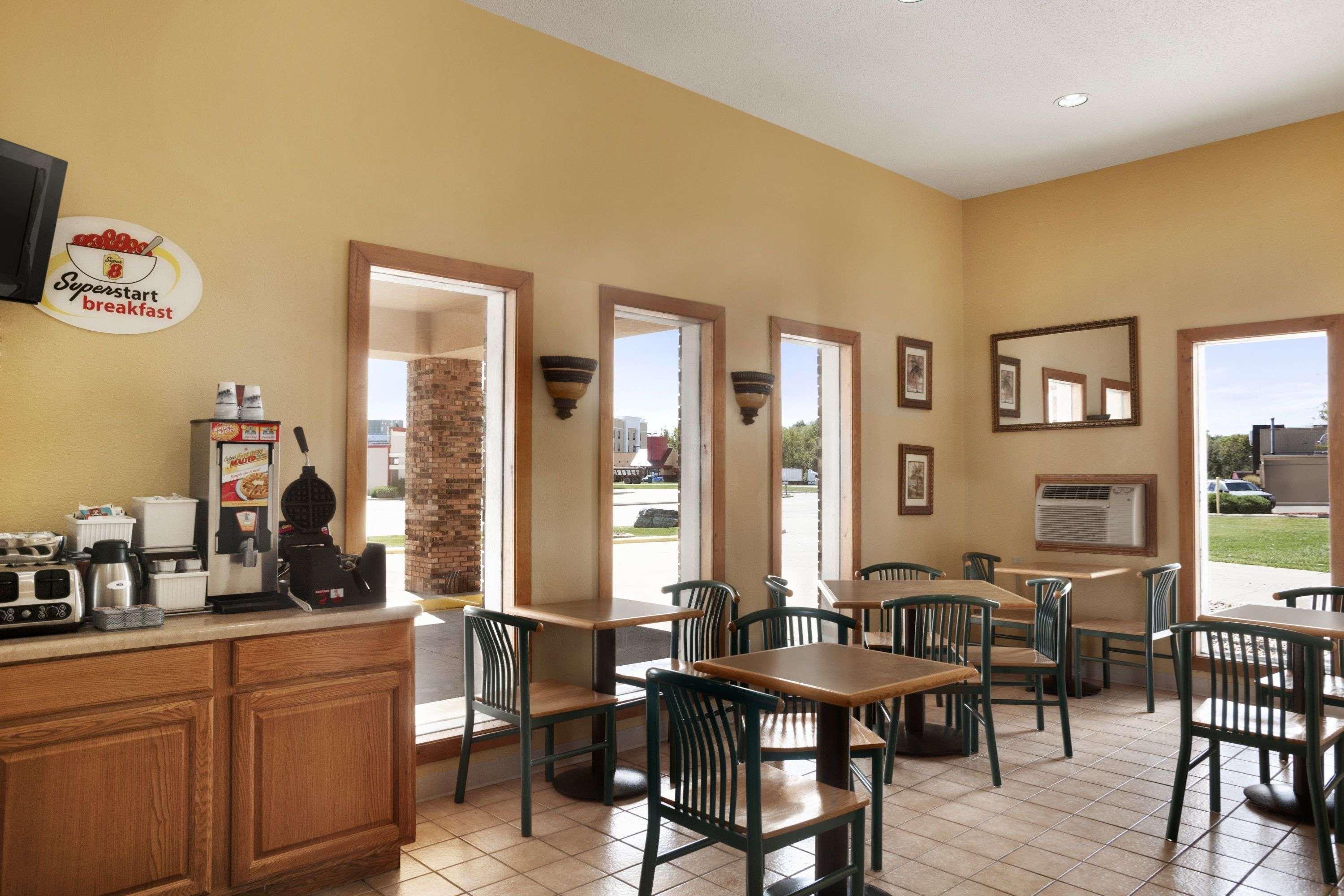 Rodeway Inn Effingham Exterior foto